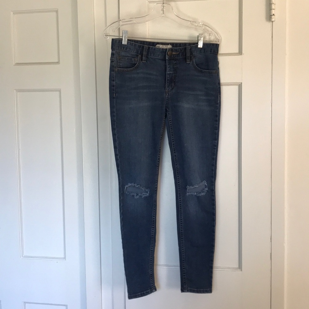 Free People Distressed Jeans